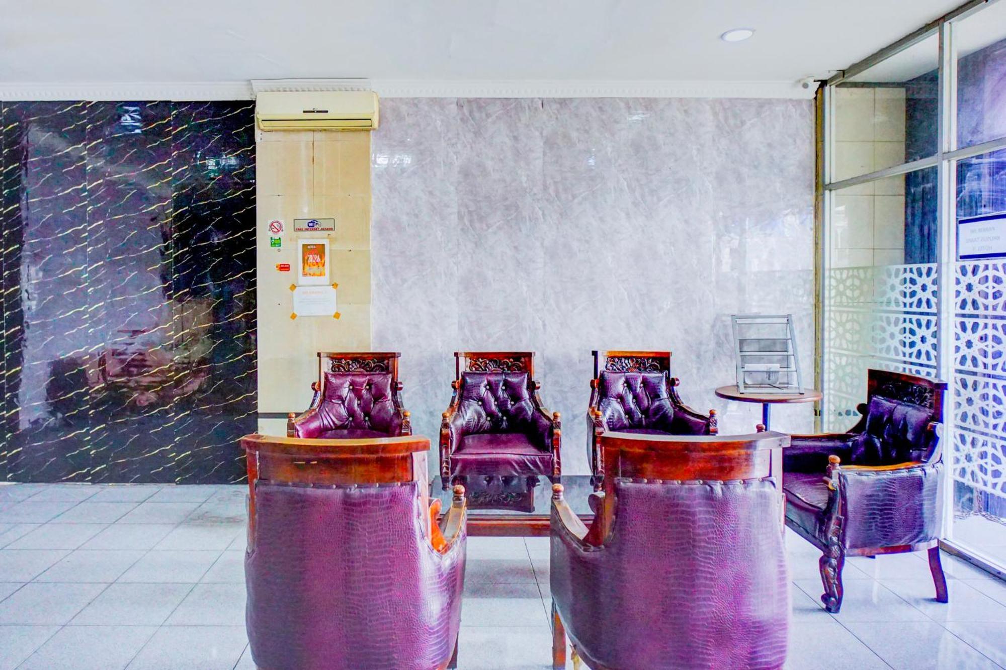 Hotel O Asyaffirah Near Masjid Raya Al Mashun Sm Raja Medan Kültér fotó